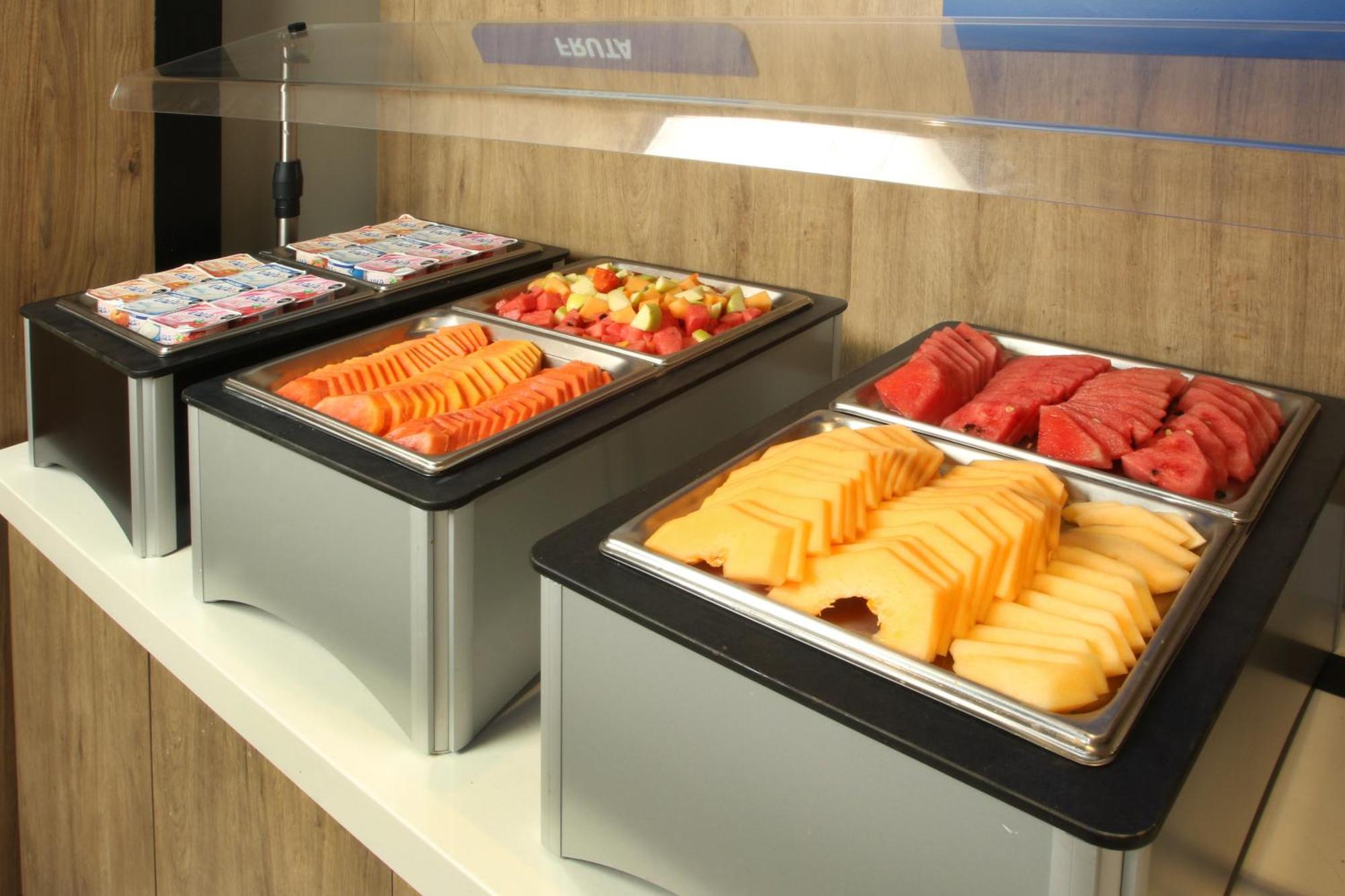 Holiday Inn Express Torreon By Ihg Exterior foto